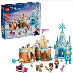 LEGO Disney Frozen Mini Arendelle Castle & Elsa’s Ice Palace 43278
